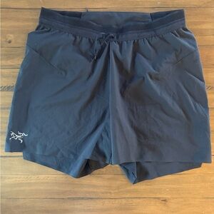 Arc'teryx Norvan Black Men's Shorts 5”